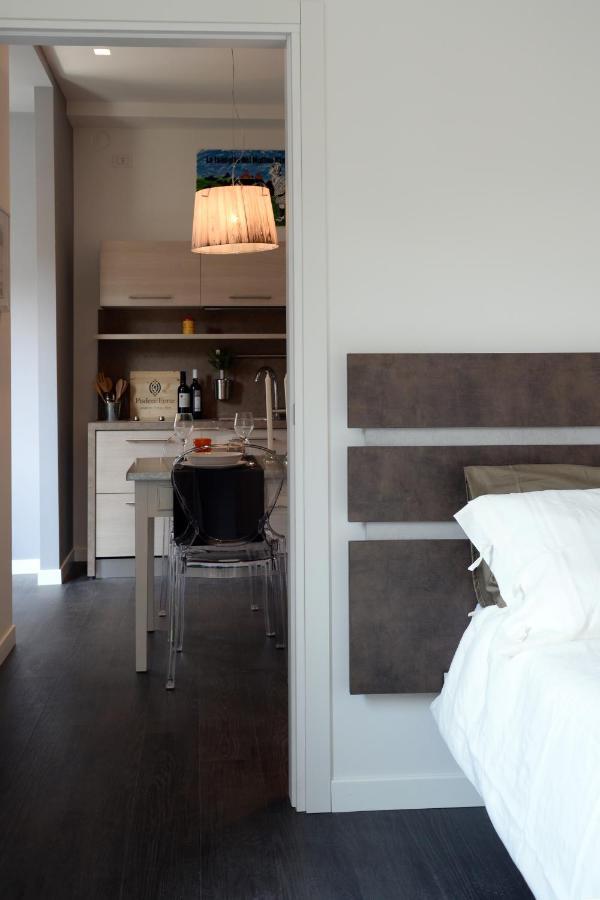 Myhomeincomo - Art Design Suites Apartment *
